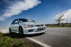 Jízda v závodním Mitsubishi Lancer EVO IX