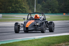 Jízda v Ariel Atom 4 na velkém závodním Masarykově okruhu v Brně