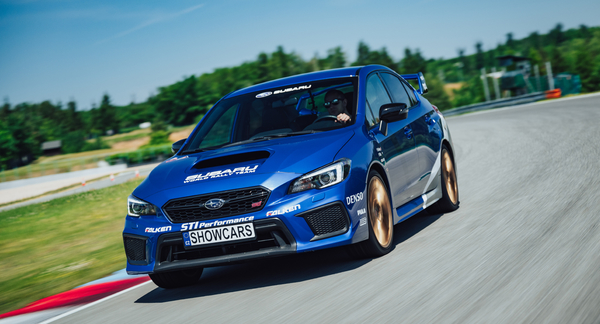 Jízda v Subaru Impreza WRX STI na velkém závodním Masarykově okruhu Brno